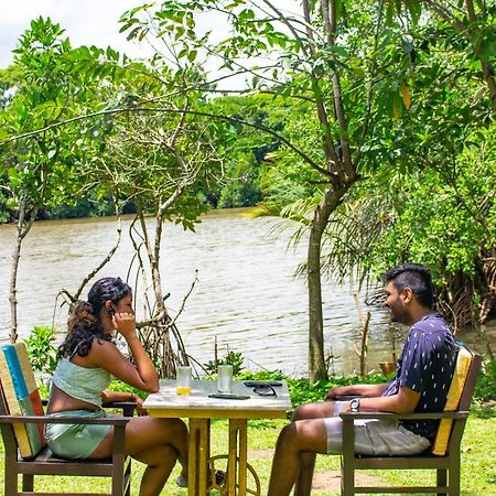 Lost & Found Hostel Weligama Eksteriør billede